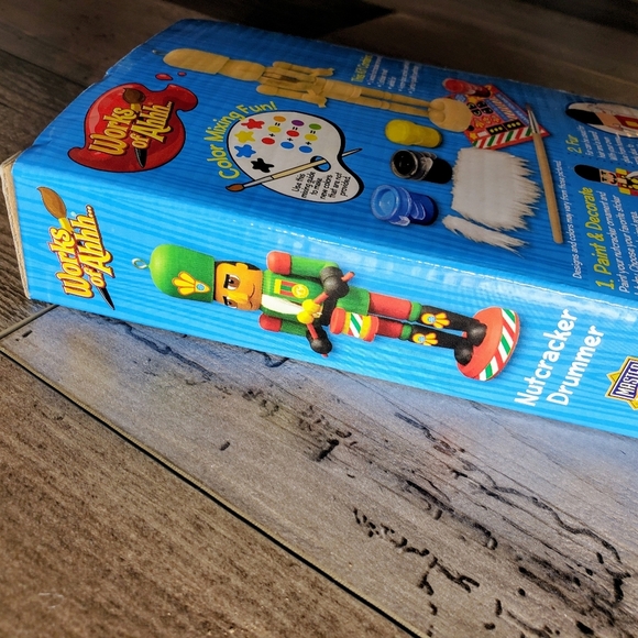 NIB Works of Ahhh... Nutcracker Drummer Real Wood Painting Kit Ages 5+ - Picture 7 of 10